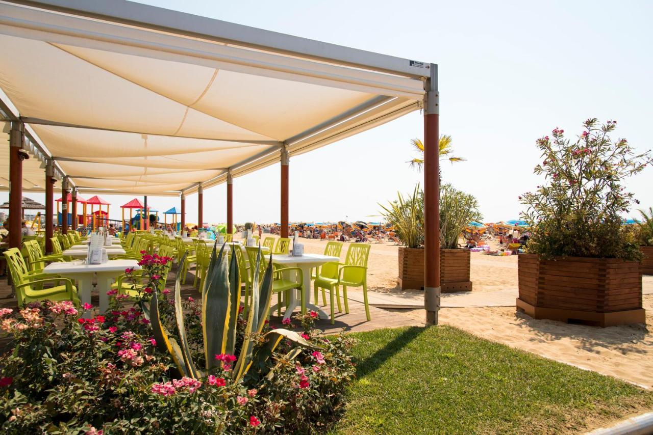 Appartamenti Tintoretto Bibione Exterior foto
